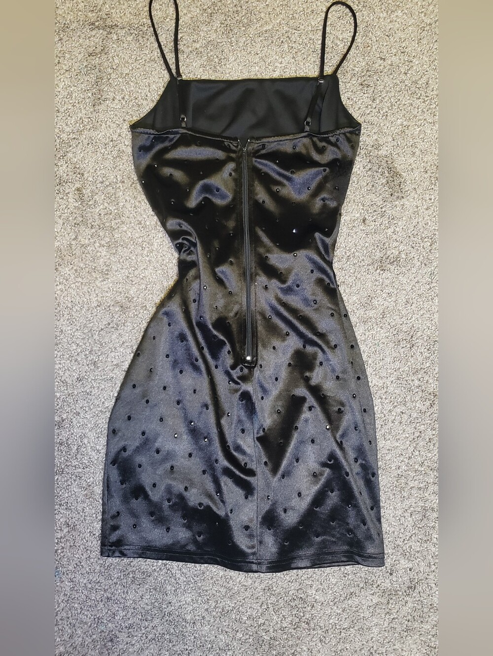 *Set Of Two* Mini Dresses. - Picture 3 of 6